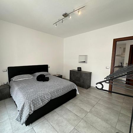 Gris I Blanca Apartment Алгеро Екстериор снимка